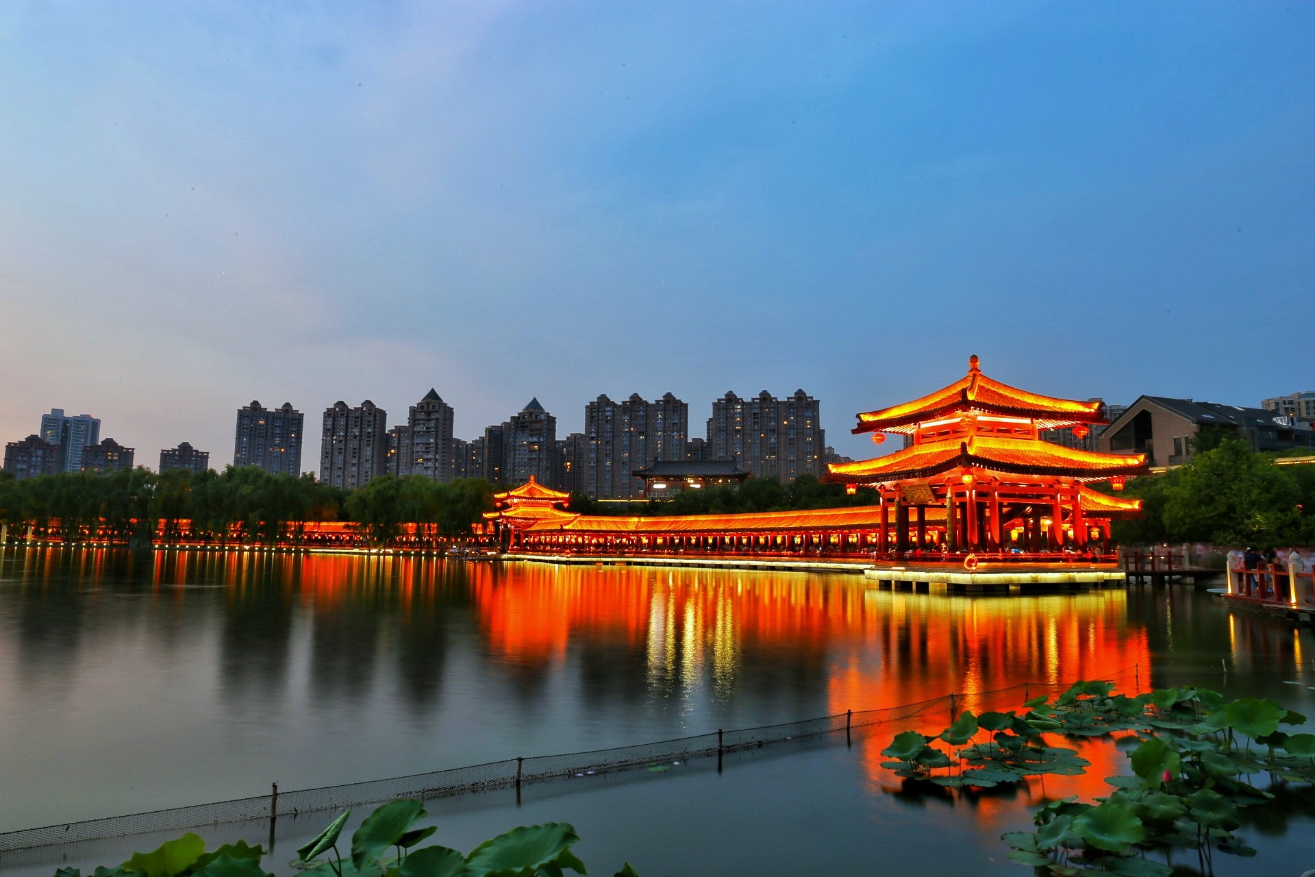 Lotus palace of Tang Dynasty